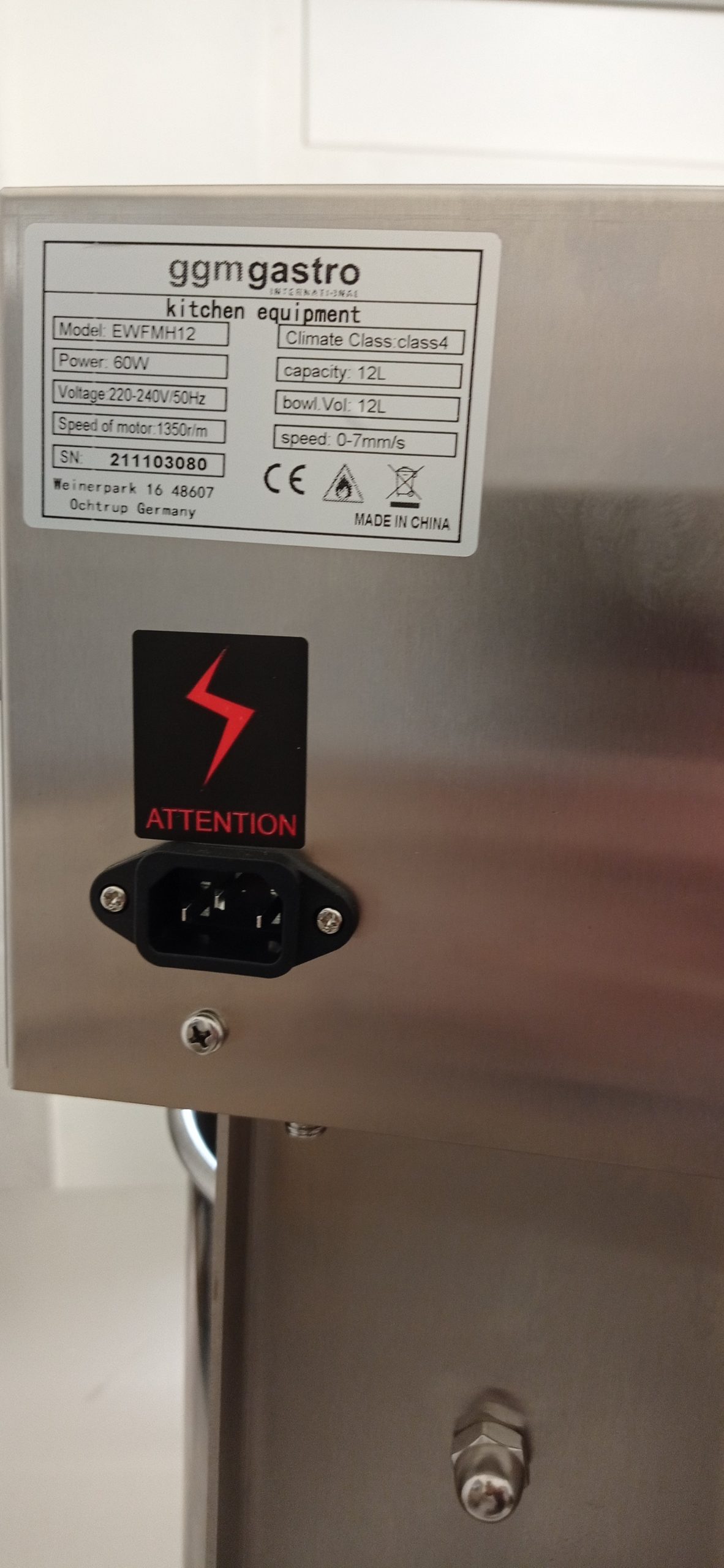 Elektrická plnička klobás bez krabice s objemom 12L od GGM – Obrázok 5