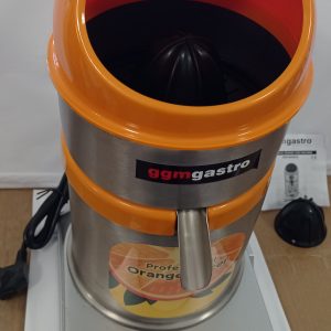 Elektrický lis na ovocie