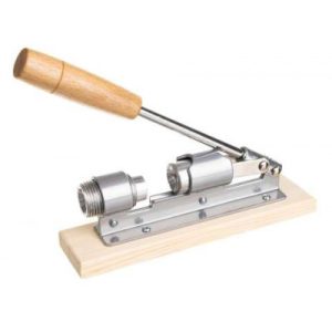 Luskáčik na orechy, model Iso 4176