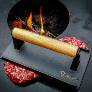 Liatinové tažítko na mäso od BBQ-Toro s drevenou rukoväťou