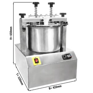 Mlynček na oriešky a kakaové bôby