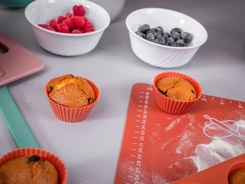 Forma na cupcake (6 ks) – MagicHome, silikón, červená, 6,5 x 6,5 x 3 cm – Obrázok 2