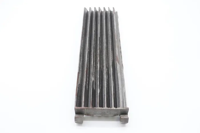 Náhradný liatinový rošt M700 CHARGRILL – rozmer 480 x 133 x 35 mm – Obrázok 3