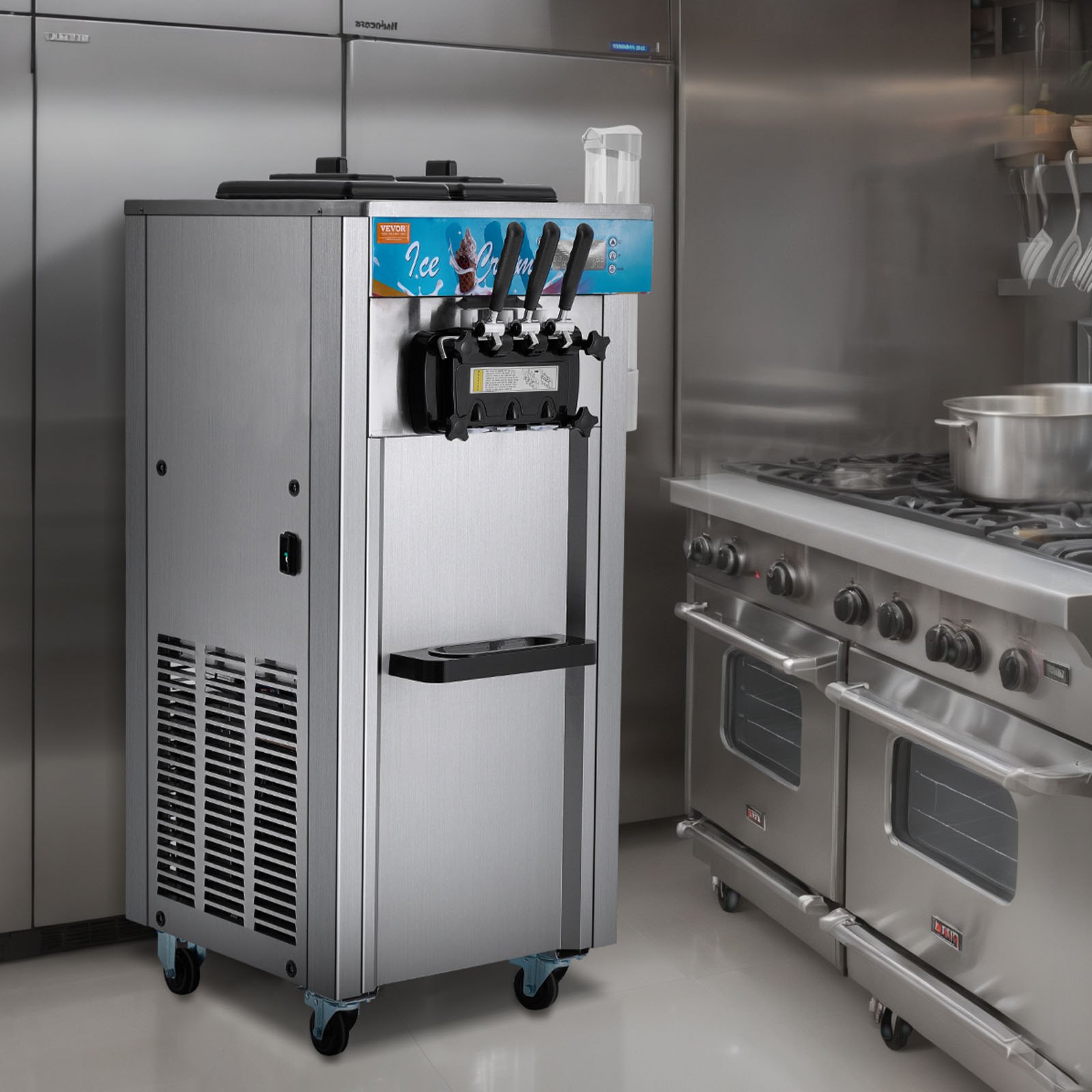 Profesionálny zmrzlinový stroj – na točenú zmrzlinu, dávkovanie pre 3 príchute (2 samostatné + 1 kombinovaná), chladené zásobníky 2x 5.5 l, verzia Standard – Obrázok 5