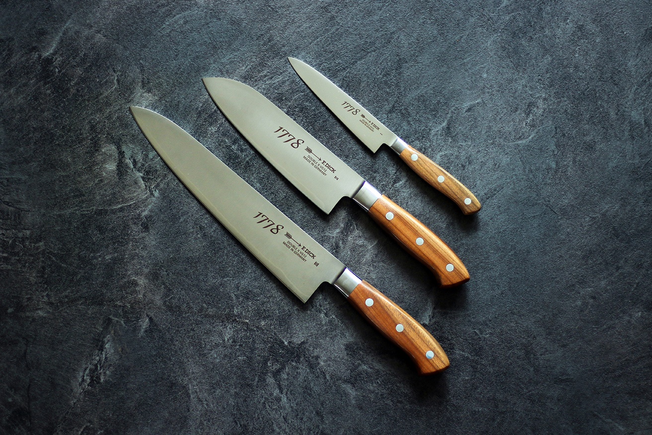 Japonský kovaný nôž – Santoku, jubilejná séria 1778, dĺžka 17 cm – Obrázok 2