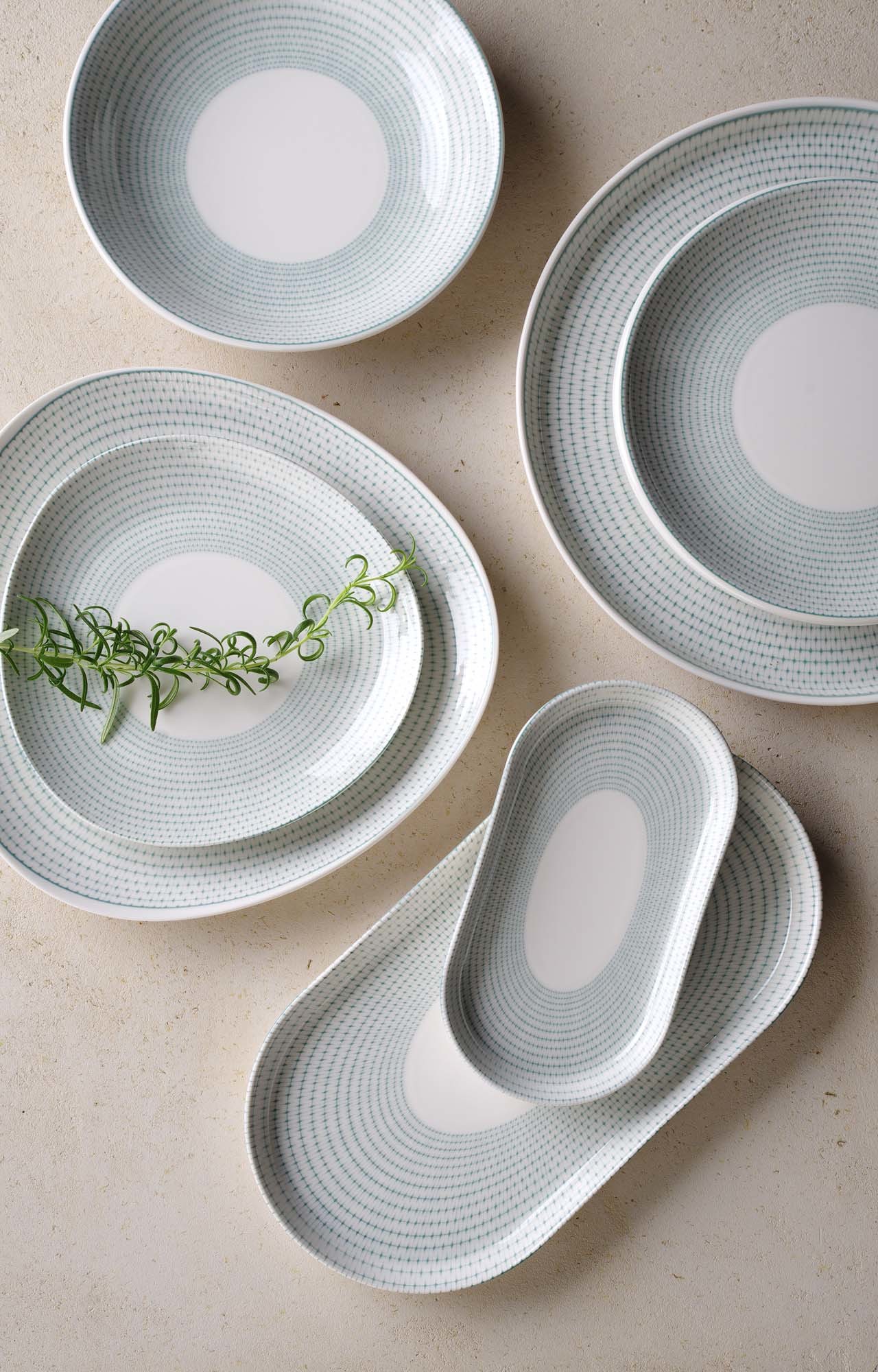 Porcelánový elipsovitý tanier Verde, 300 x 160 mm, 1 ks – Obrázok 4