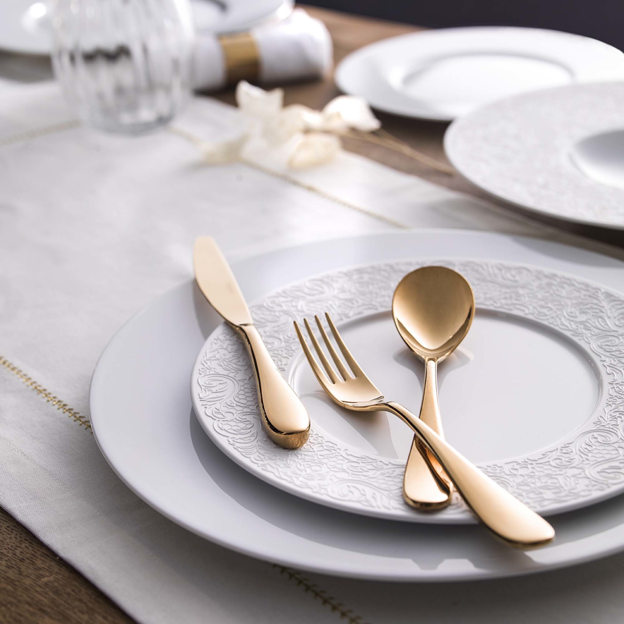 Porcelánový prezentačný tanier kolekcie L Couture, 320 mm – Obrázok 2