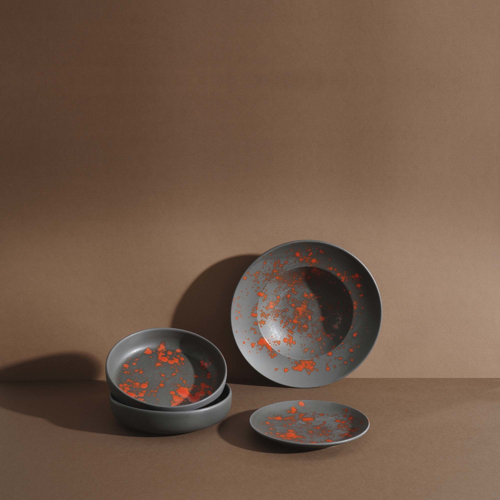 Moderný tanier s vysokým okrajom Bloom, 270 mm – Obrázok 3