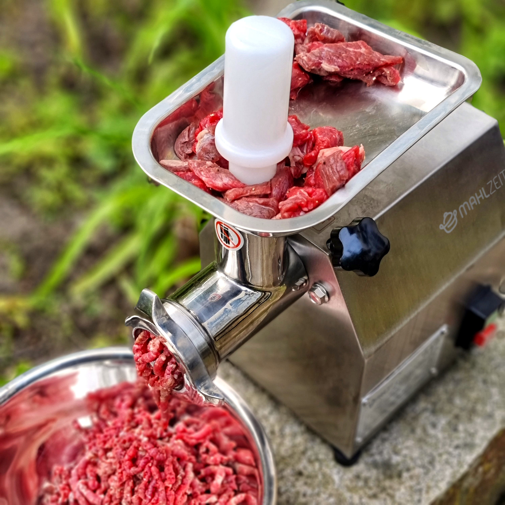 Elektrický nerezový mlynček na mäso Mahlzeit Profi — , plnička na klobásy, 250 W, 75 kg/h – Obrázok 6